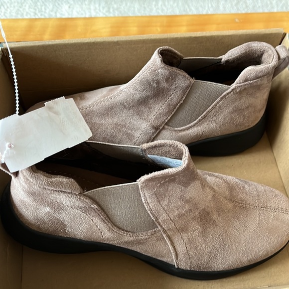 New leather/suede bootie features a stylish round toe, arch support. - Picture 7 of 7